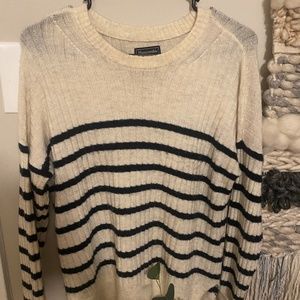 Size M Abercrombie and Fitch Striped Sweater